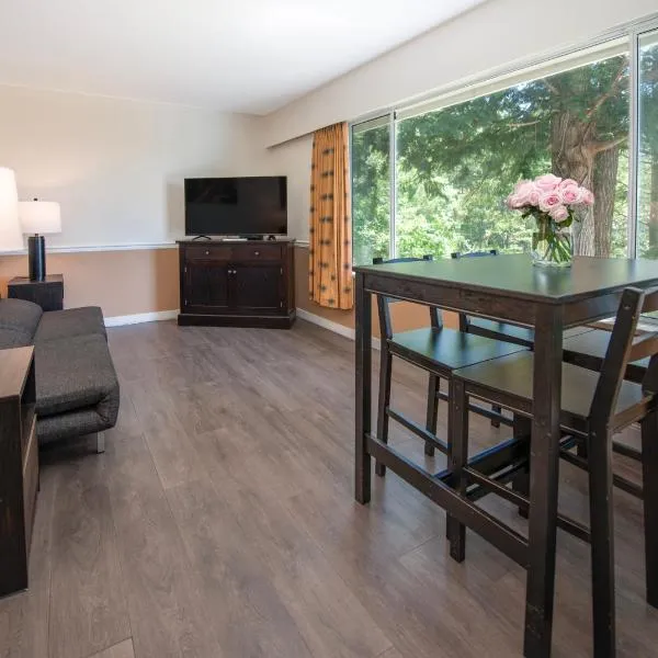 月半湾度假酒店，位于锡谢尔特的酒店