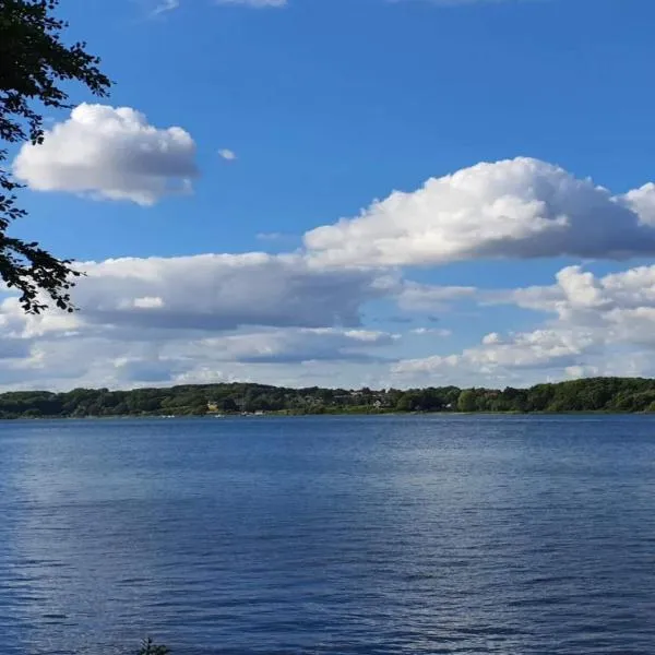 Holiday home- Free Water Park Access，位于米泽尔法特的酒店