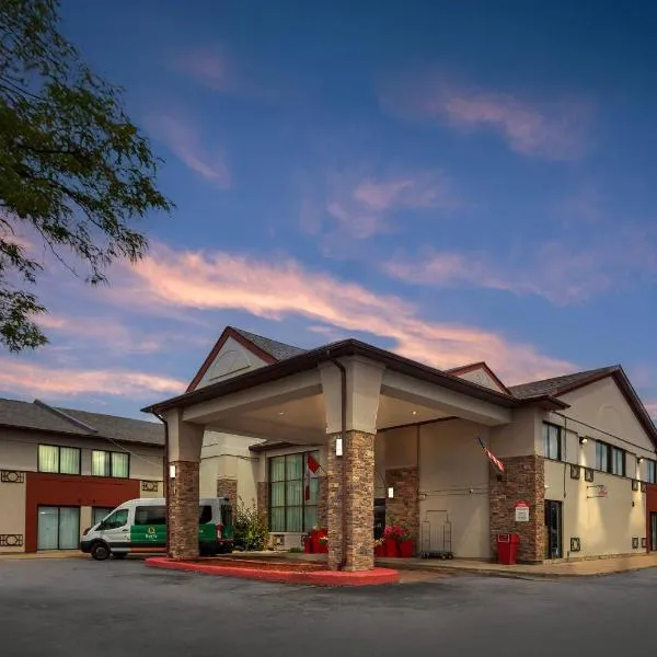 Quality Inn & Suites 5585 Ambler Drive Mississauga Ontario，位于米西索加的酒店