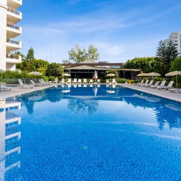 River Park Residence Lara，位于安塔利亚的酒店