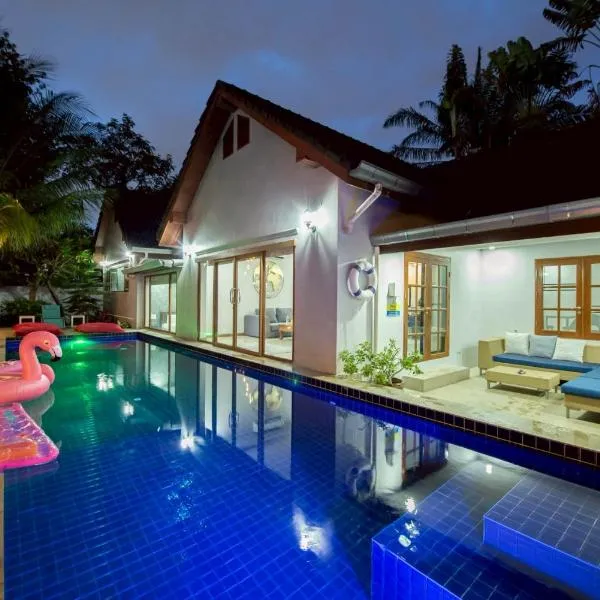 Pool Villas by Honey - Luxury Family Resort-8 km from Beach & Nightlife，位于农布的酒店