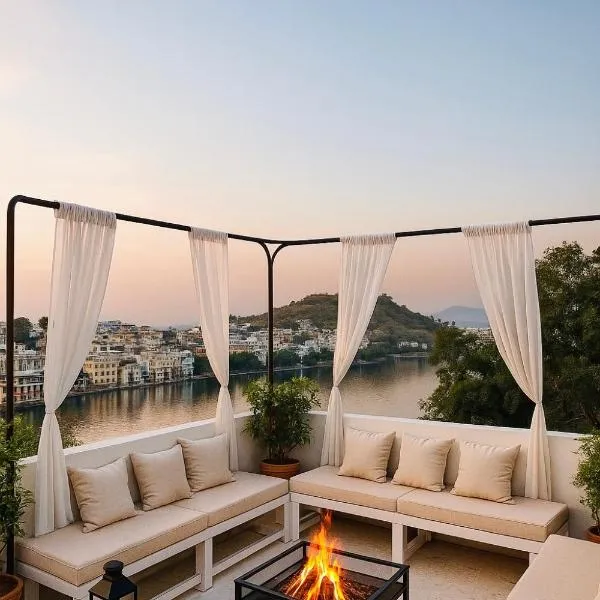 Turtle Hostel Udaipur- 10 mtr from Lake，位于乌代浦的酒店