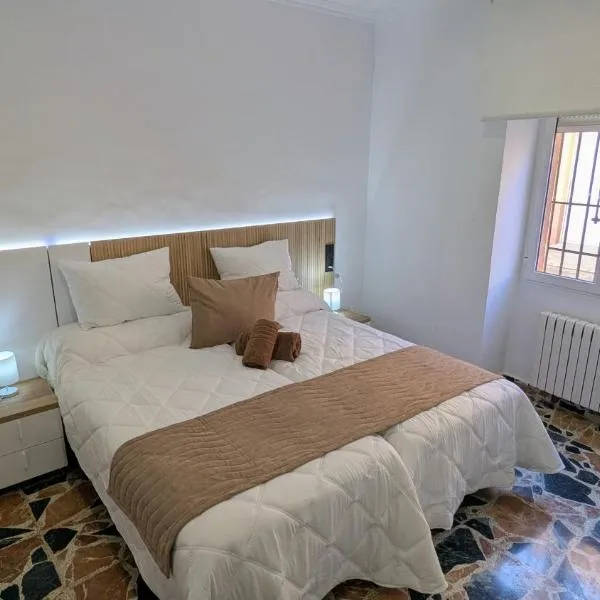 Casa Clari，位于莫蒂利亚德尔帕兰卡尔的酒店