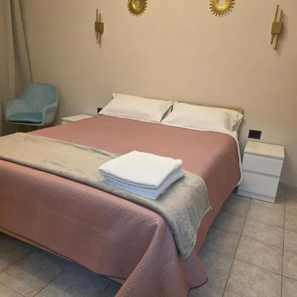 Manzoni 1 - THE V Collection Apartment,位于图拉泰的酒店
