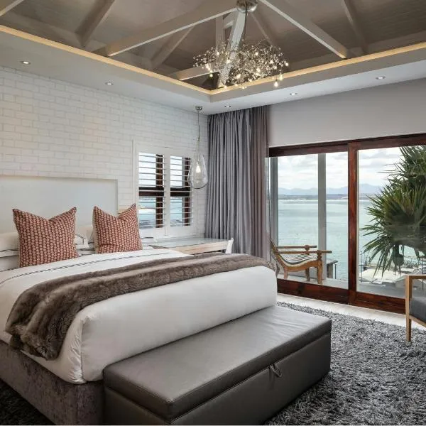 莫塞尔湾万豪Protea酒店，位于莫塞尔湾的酒店