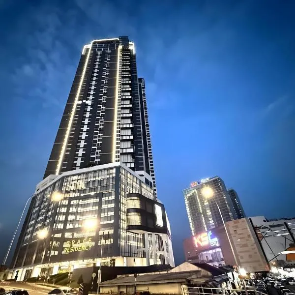 Space Residency by Avery with Cityview at JBCC #Free Parking #Walk 100m to KSL #Infinity Pool #中英文房东，位于新山的酒店