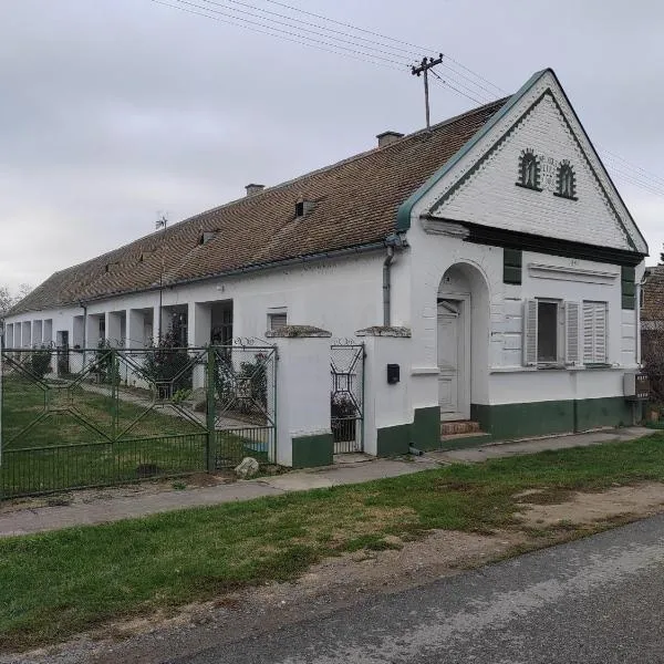 Sobe i apartman Berecz，位于Kopačevo的酒店