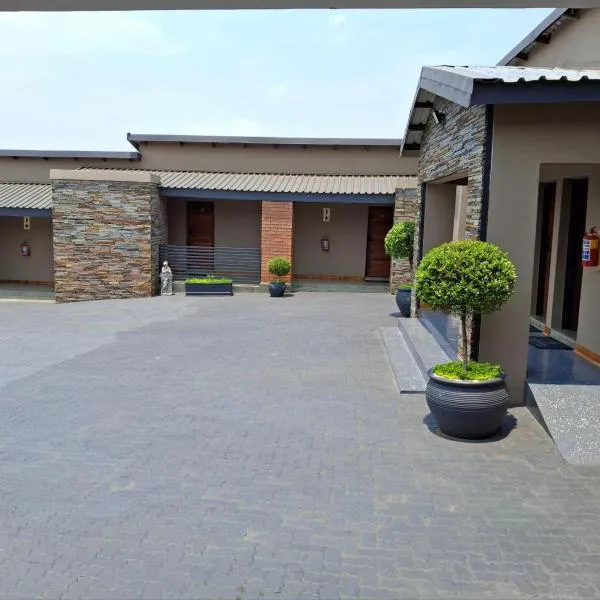 Balalaika Boutique Lodge，位于索赫燕杜的酒店