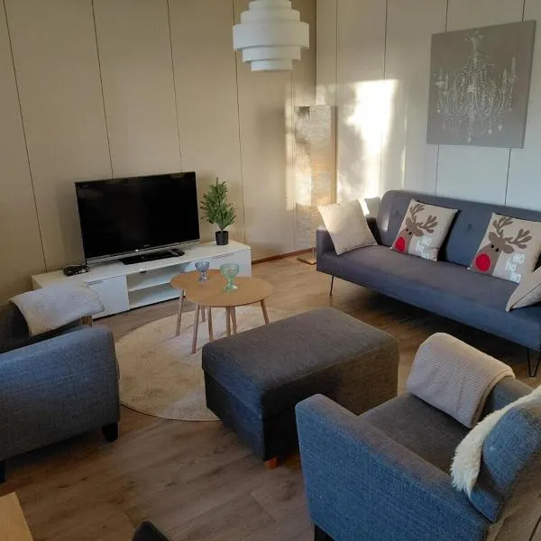 Viihtyisä huoneisto Ivalossa，位于伊纳利的酒店