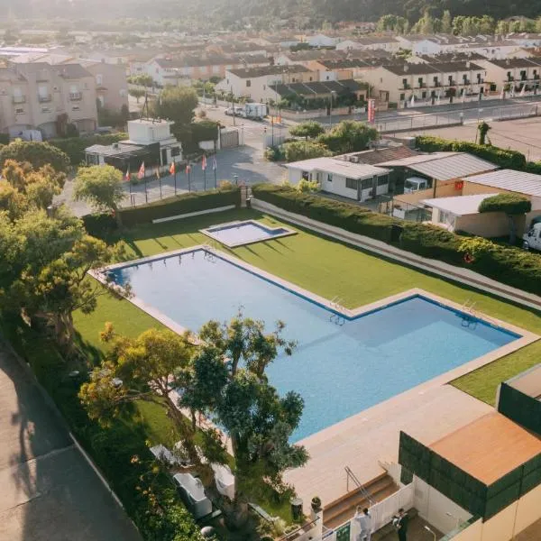 Camping La Sirena，位于埃斯塔蒂特的酒店