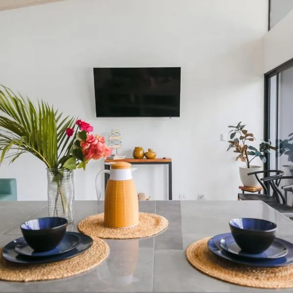 Casa Ola Ini Studio Playa Grande，位于格兰德海滩的酒店