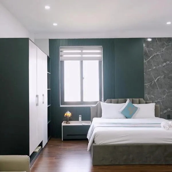 Winner Hotel，位于Thịnh Ðàn的酒店