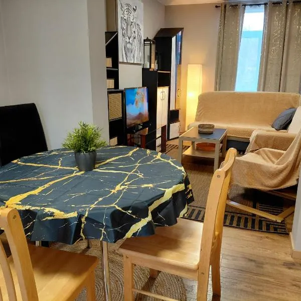 Sunny days -cozy apartment，位于Boutersem的酒店