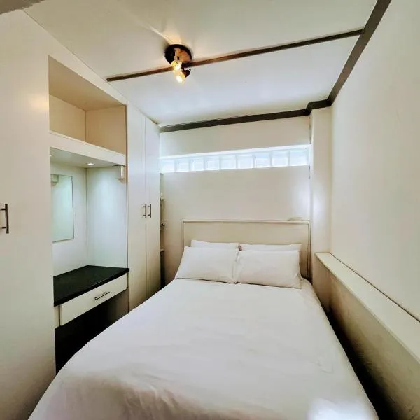 White Pearl at Strand，位于斯特兰德的酒店