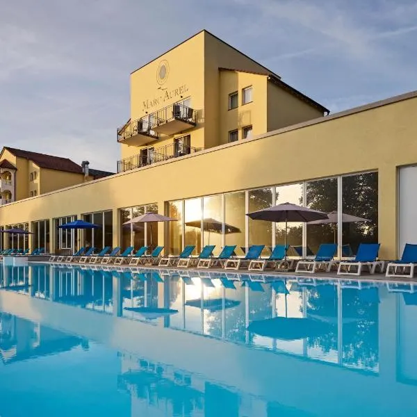 Dorint MARC AUREL Spa & Golf Resort，位于巴特乔京的酒店