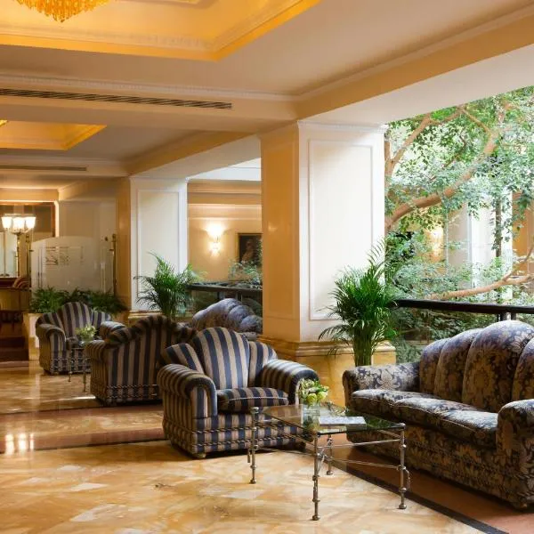 杜帕克星际酒店，位于帕尔马的酒店