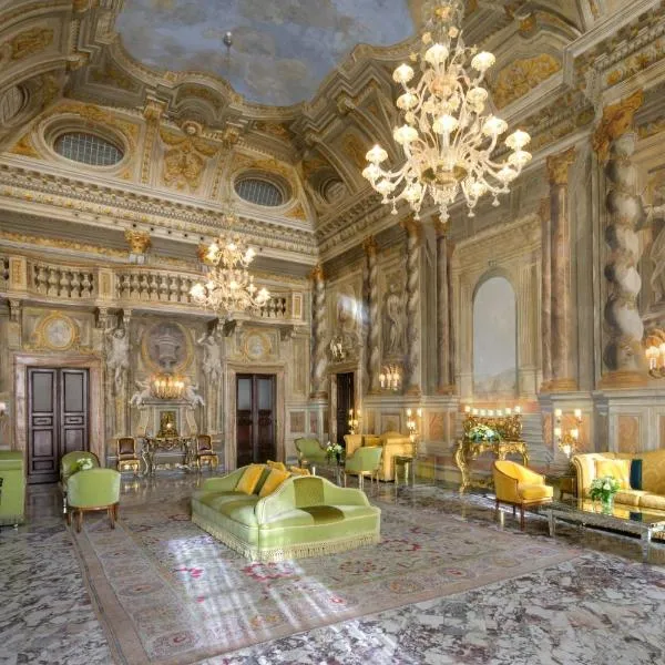 锡耶纳欧陆式大酒店 - 克莱基奥内星级酒店，位于锡耶纳的酒店