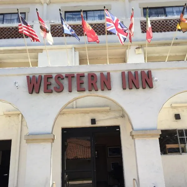 老城韦斯特旅馆，位于圣地亚哥的酒店