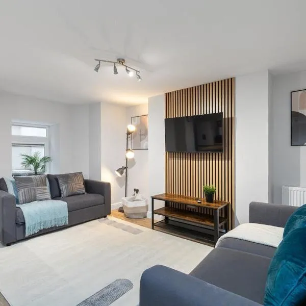 Luxury Lower-Level One Bed Apt，位于海丁利的酒店