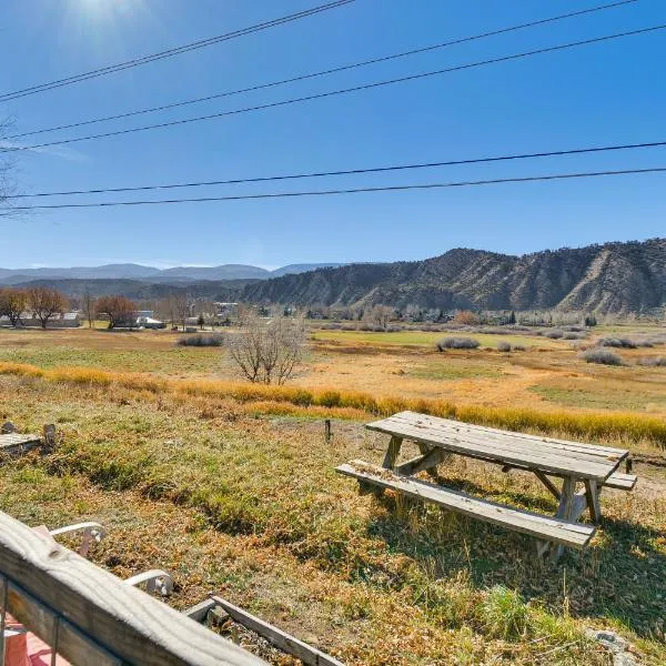 Group Ski Retreat: Drive to Beaver Creek & Vail!,位于伊格尔的酒店