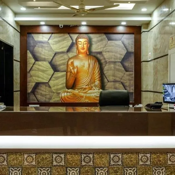 Raghunath Hotel Jammu，位于贾姆穆的酒店