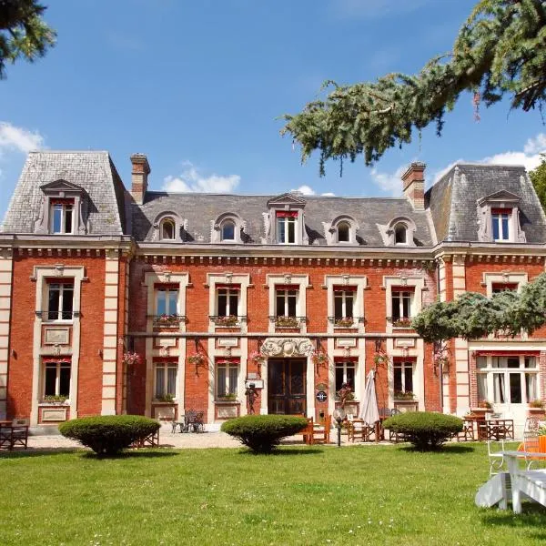 乌鸦城堡酒店，位于Gaillon的酒店
