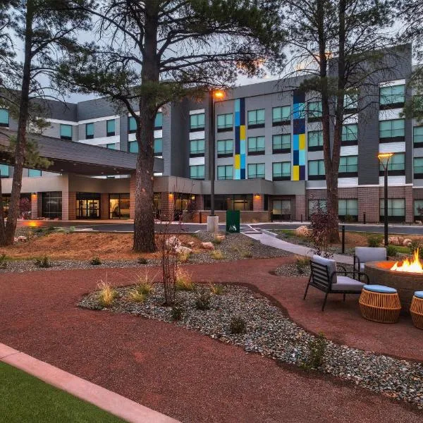 Tru By Hilton Flagstaff，位于弗拉格斯塔夫的酒店