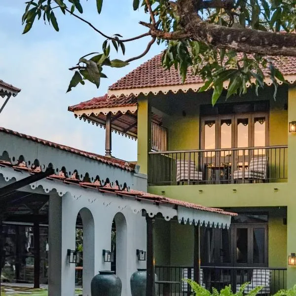 The Project Cafe and Hotel，位于Aldona的酒店