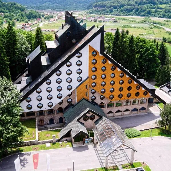 比安卡Spa度假酒店，位于Raško的酒店