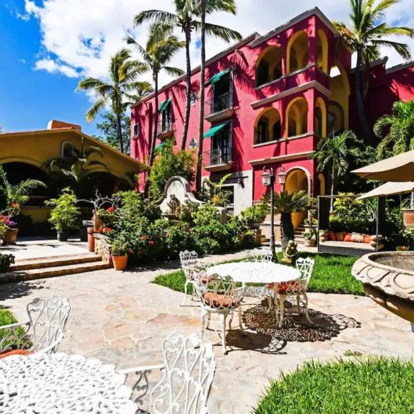 Collection O Casa Bella Hotel Boutique, Cabo San Lucas，位于卡波圣卢卡斯的酒店