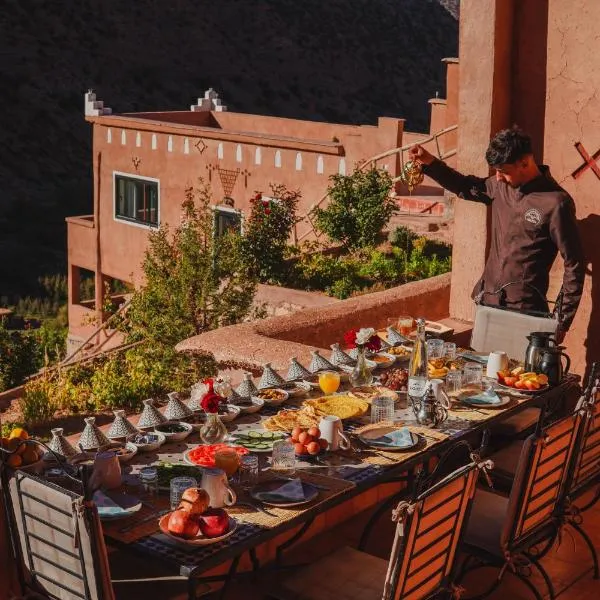 AdaZen Ecolodge - Ait Bouguemez，位于艾济拉勒的酒店