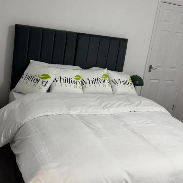Bungalow - Sleeps 2 - Parking - Garden，位于Jarrow的酒店