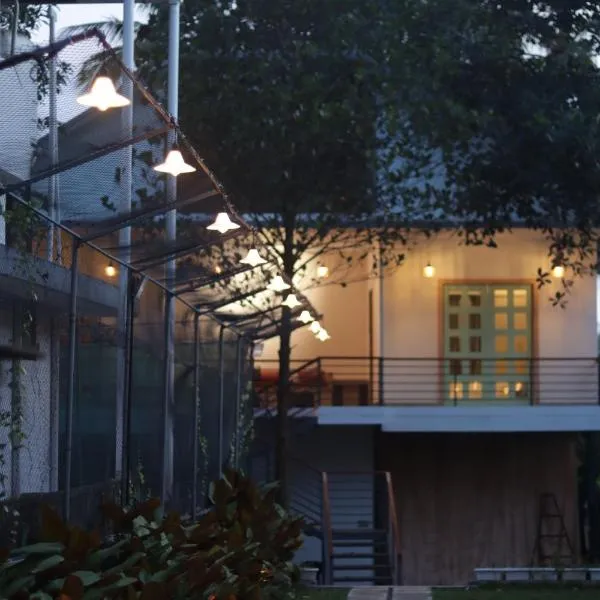 Castle DAK，位于德里久尔的酒店