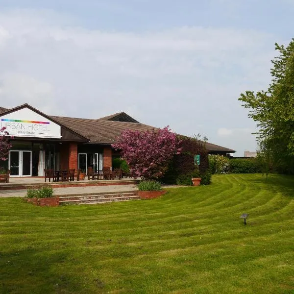 Urban Hotel，位于格兰瑟姆的酒店