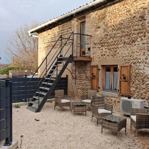 L'hirondelle et Le Losali，位于Le Grand Serre的酒店