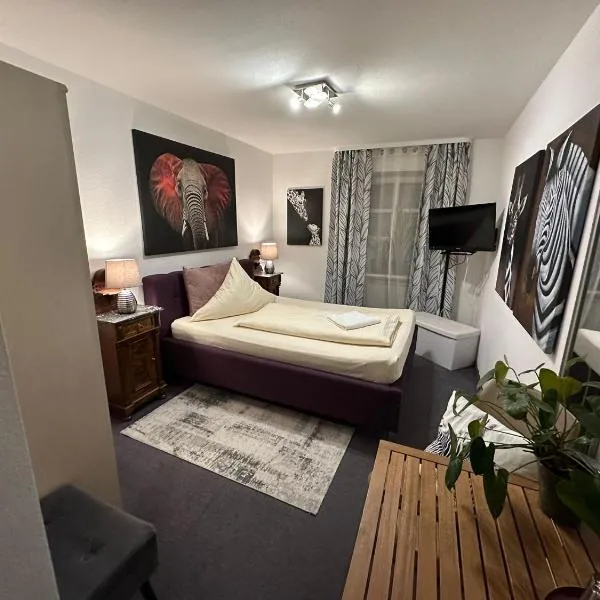 Hotel Goldene Rose，位于诺德林根的酒店