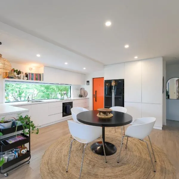 Home in Sunny Marlborough!，位于布伦海姆的酒店