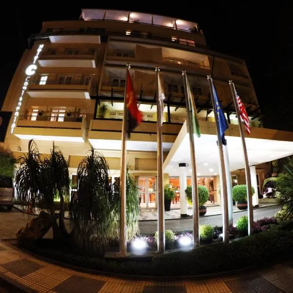 罗安达大陆酒店，位于Panguila的酒店