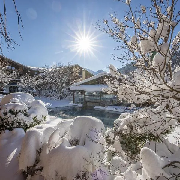 Der Böglerhof - pure nature spa resort，位于阿尔卑巴赫的酒店