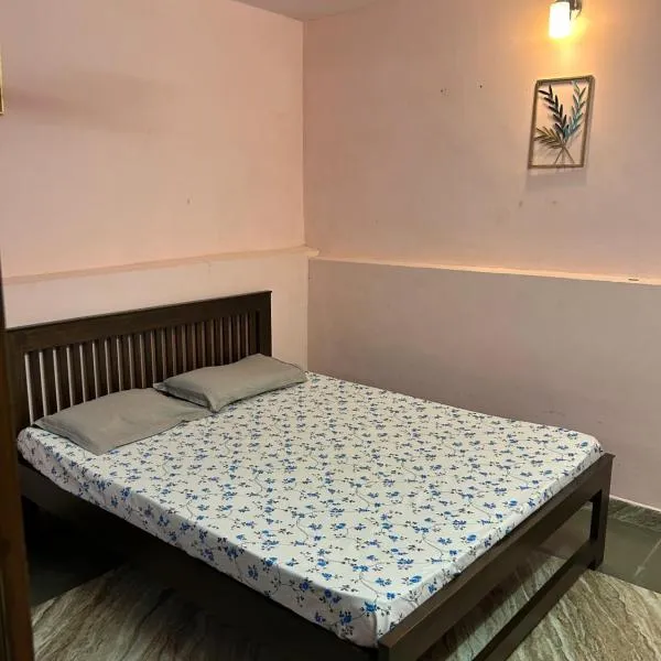 Sujata Homestay，位于Queula的酒店