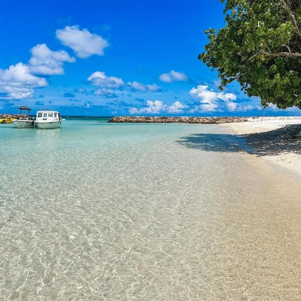 SunSeaSurf Maldives，位于图鲁斯杜的酒店