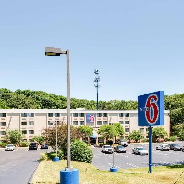 米尔福德6号汽车旅馆，位于米尔福德的酒店