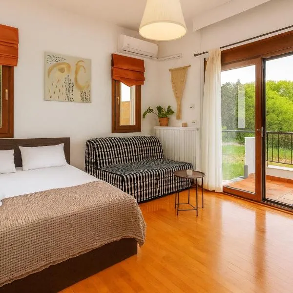 Suite Acropolis Serres With Parking Next to Center，位于塞雷的酒店