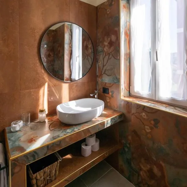 Bergamo Luxury apartment - Orange Blossom，位于奥肖索托的酒店