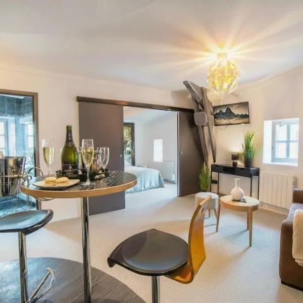 Appart'Hotel Premium Le Roitelet - Parking Privé & Entrée Autonome，位于Tullins的酒店