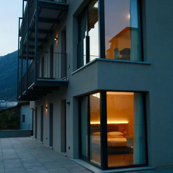 Bernina Suites - vicino al Bernina Express - 2026 Winter Olympics，位于蒂拉诺的酒店