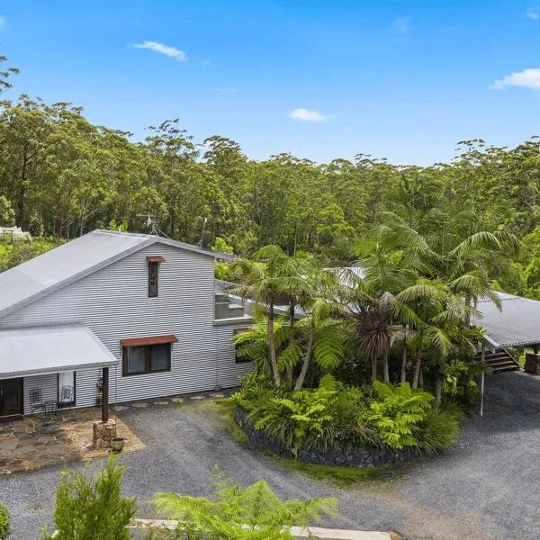 Coffs Coast Mountain Retreat - House，位于Lowanna的酒店