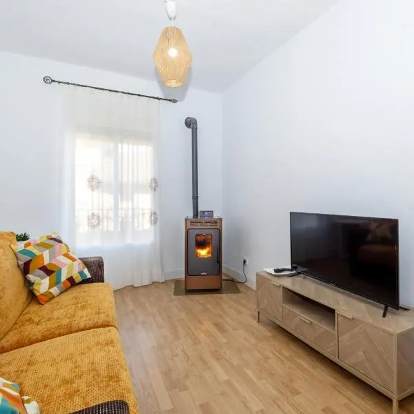 Apartamento san juan，位于里亚萨的酒店