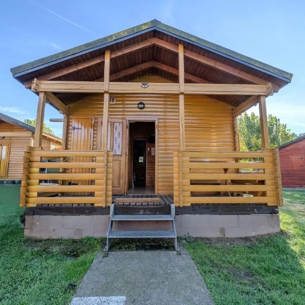 格兰索尔露营地，位于蒙特费雷的酒店