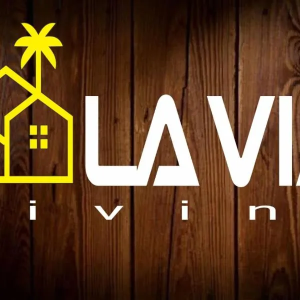 La Via Living，位于Sukobumi的酒店